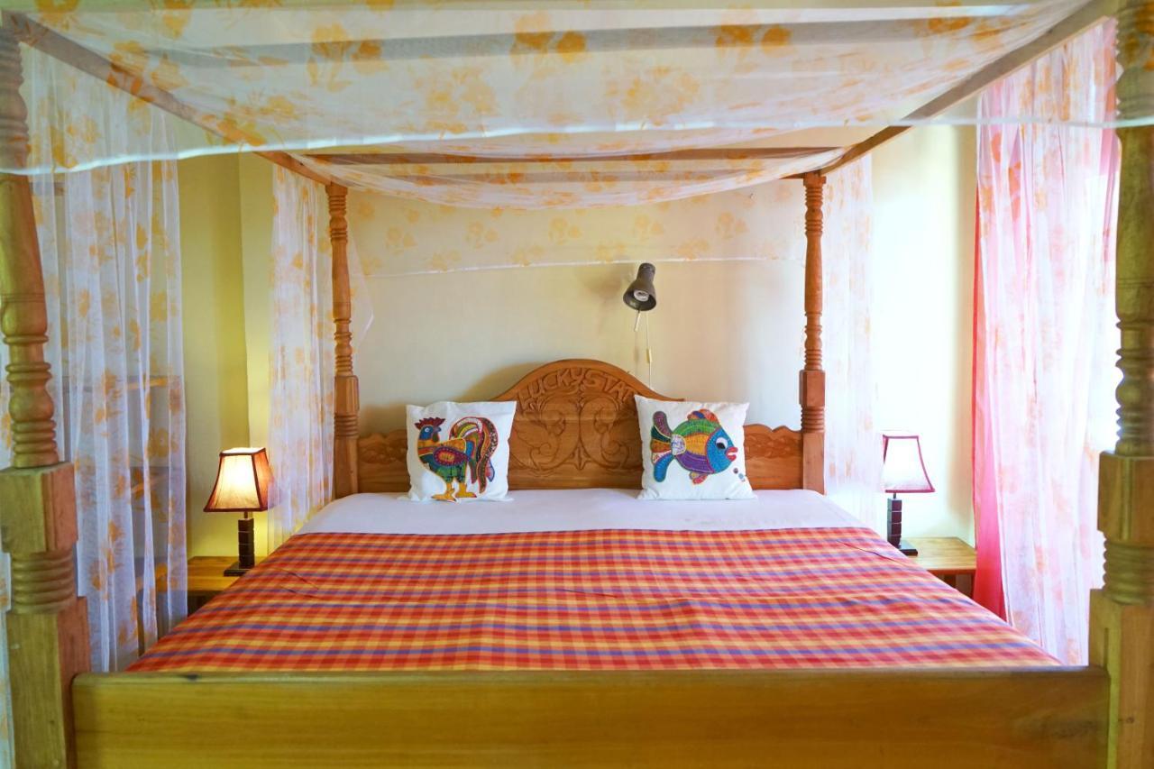 Villa Lucky Star Tangalle Extérieur photo